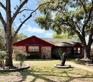 Real estate property located at 8903 Shady Arbor, Harris, Woodland Trails Sec 04, Houston, TX, US