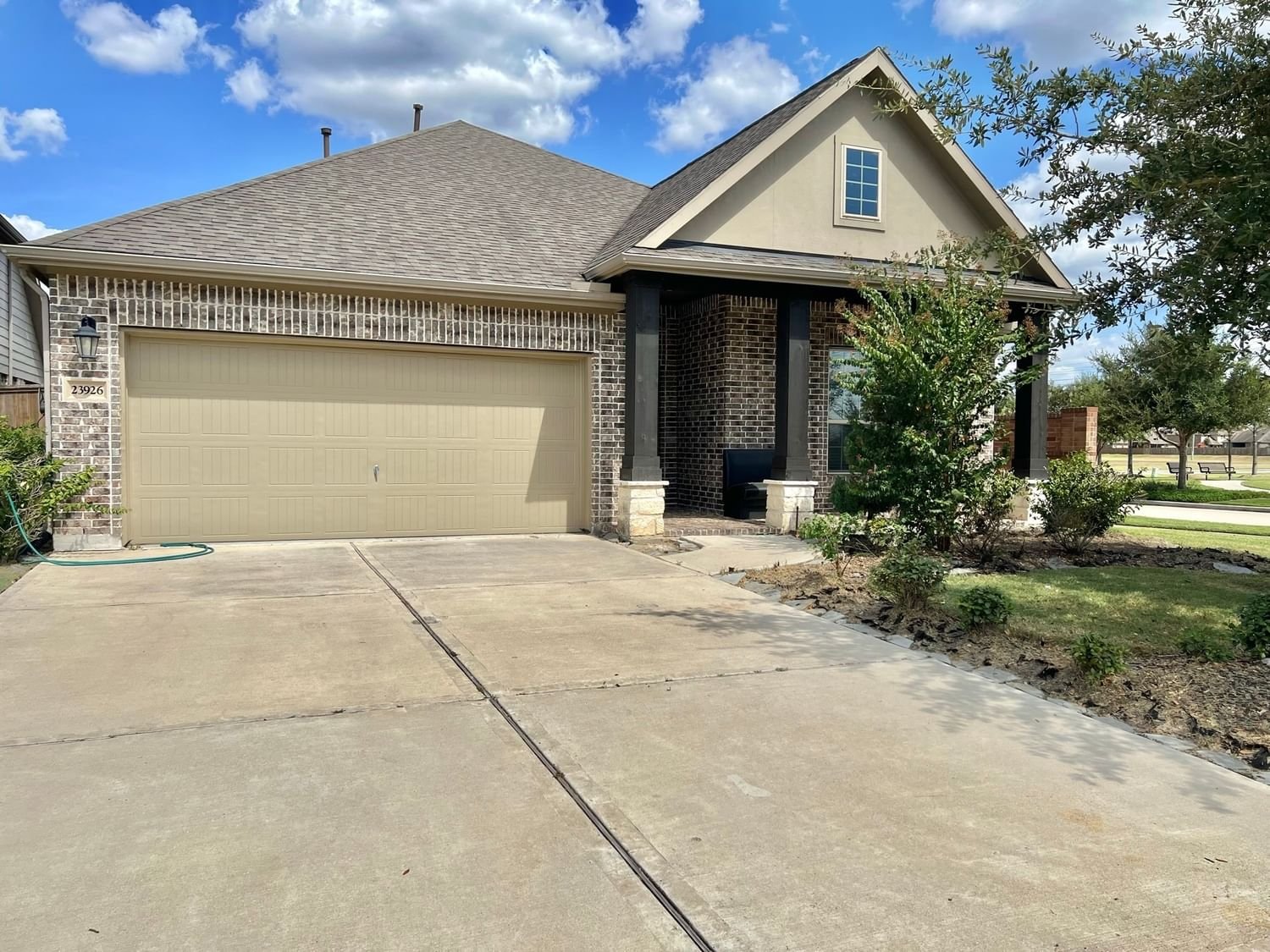 Real estate property located at 23926 Via Fiore, Fort Bend, Lakes Of Bella Terra Sec 35, Richmond, TX, US