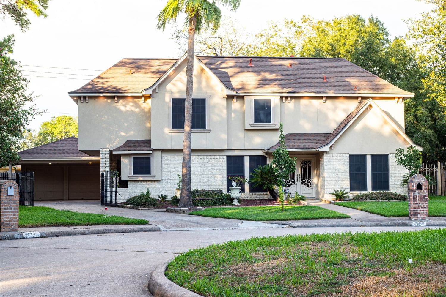 Real estate property located at 307 Grand Oaks, Harris, Houston, TX, US