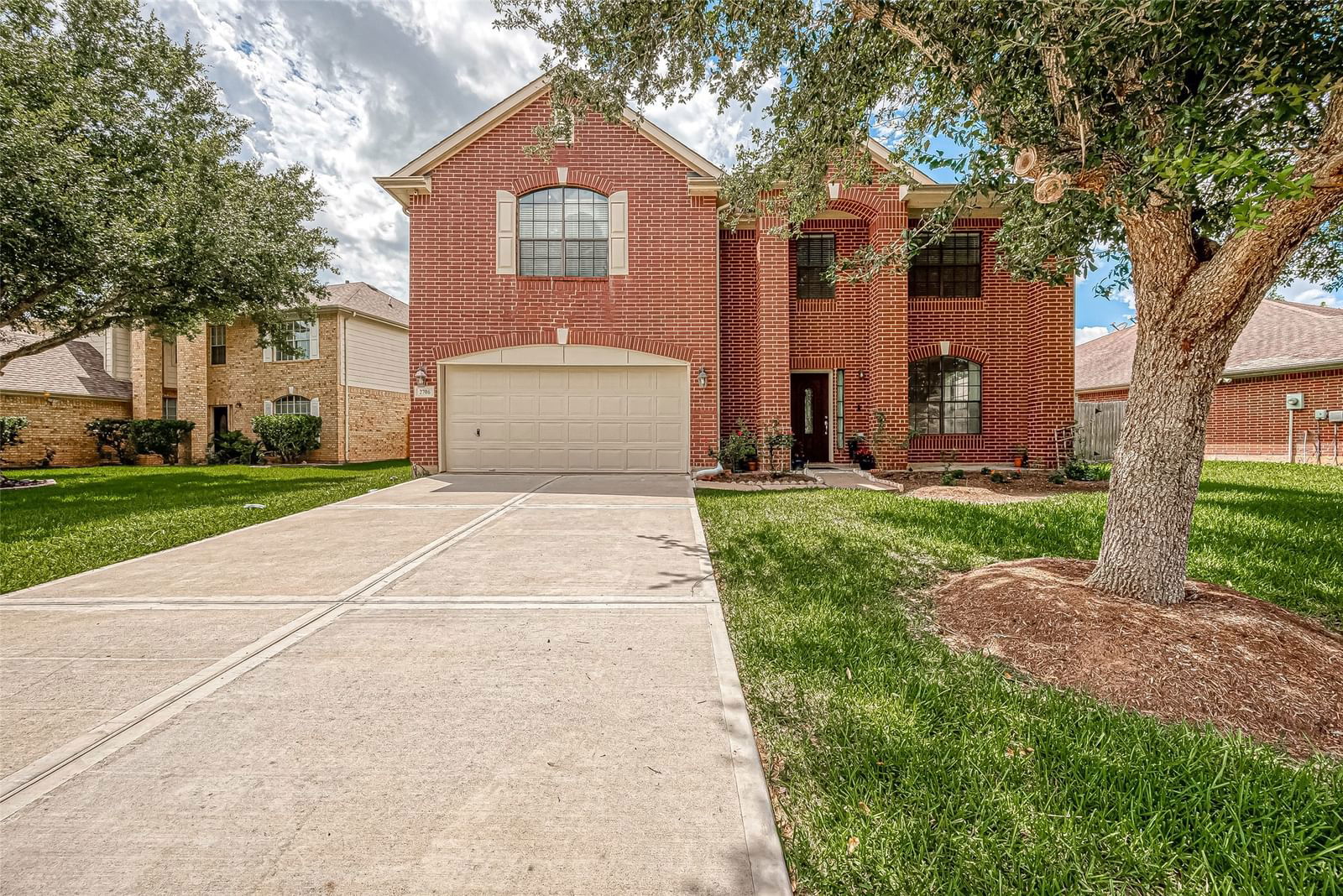 Real estate property located at 2706 Willow Springs, Fort Bend, Riverpark, Sugar Land, TX, US