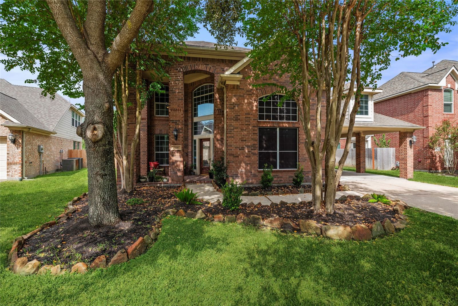 Real estate property located at 7935 Chateau Point, Harris, Westbrook Lakes, Houston, TX, US