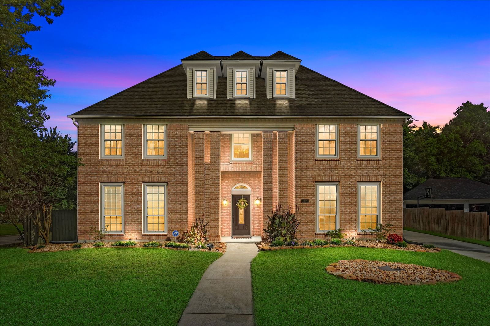 Real estate property located at 4422 Broadleaf, Harris, Greentree Village, Houston, TX, US