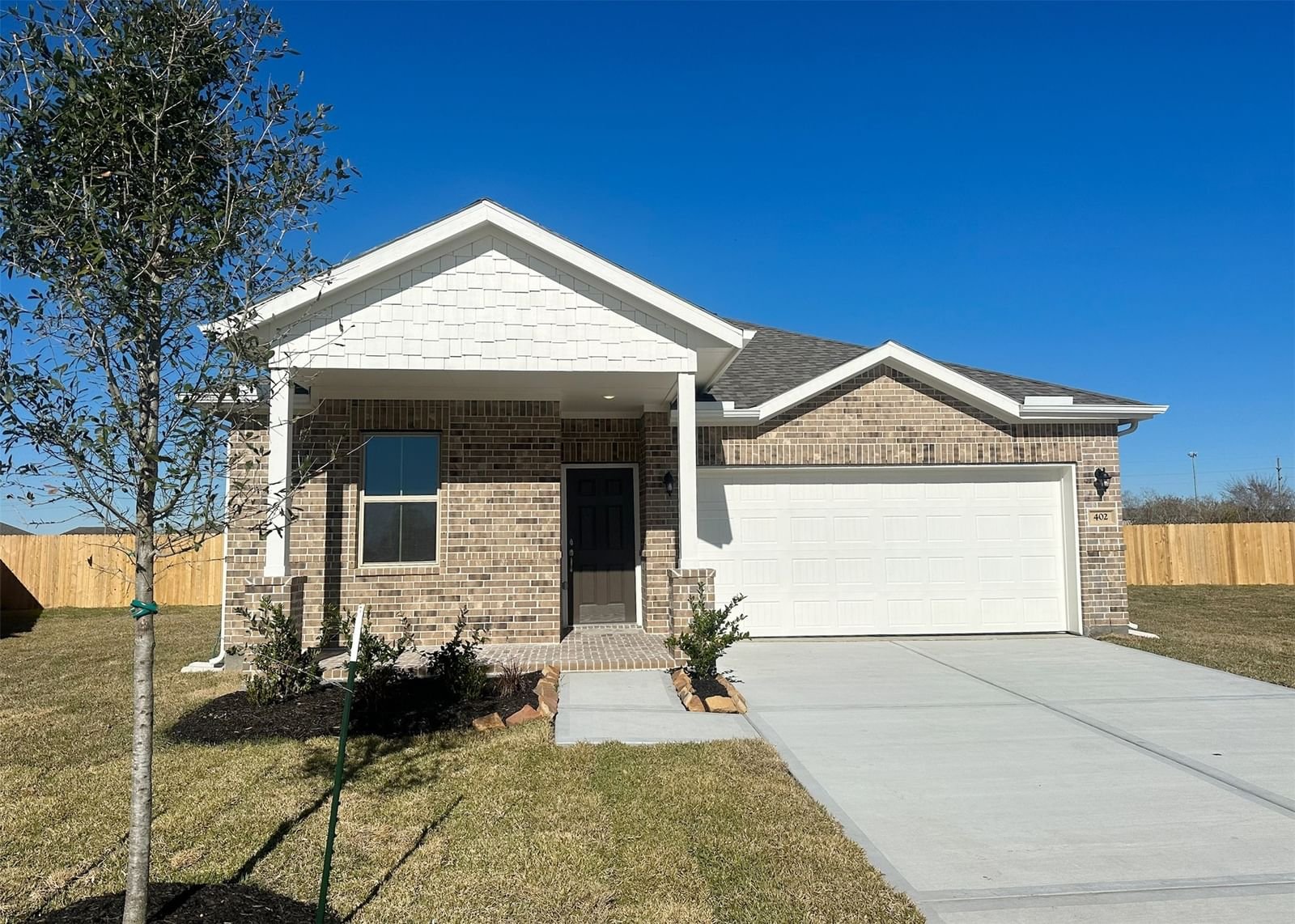 Real estate property located at 402 Hidden Brook, Chambers, Raintree, Baytown, TX, US
