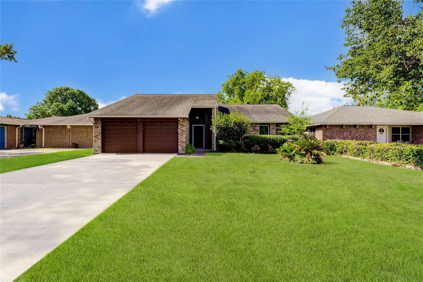 Real estate property located at 13623 Wimbledon Oaks, Harris, Houston, TX, US