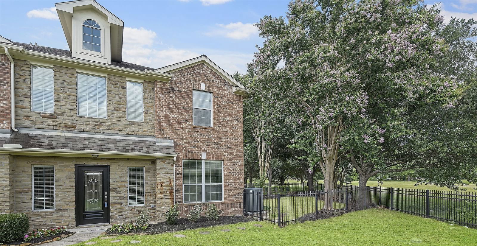 Real estate property located at 8518 Willow Loch, Harris, Retreat/Gleannloch Farms, Spring, TX, US