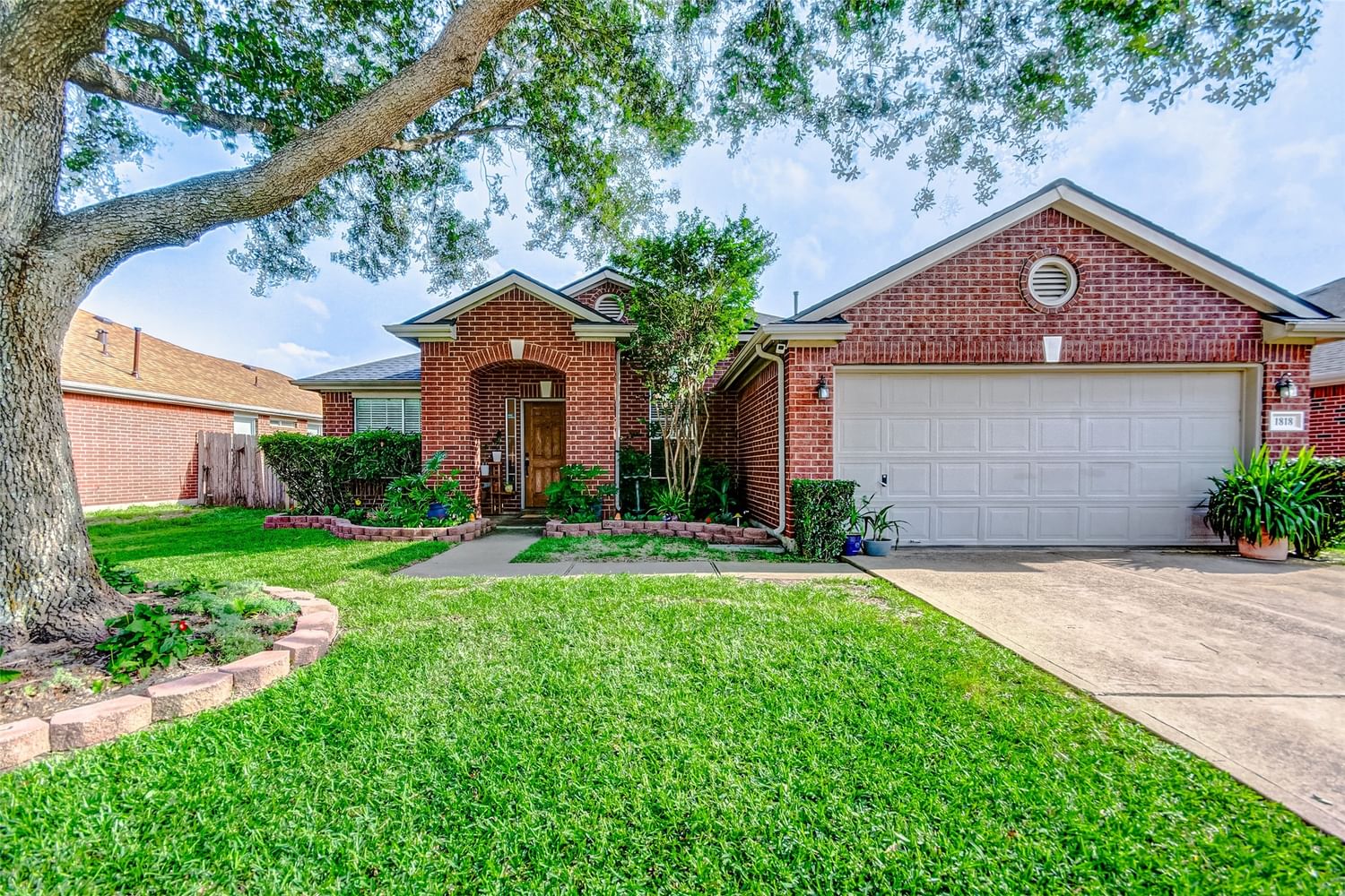 Real estate property located at 1818 Winding Hollow, Harris, Oak Park Trails, Katy, TX, US