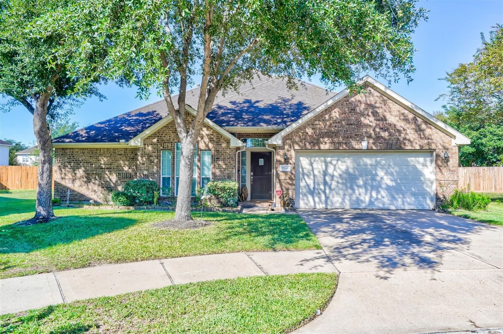 Real estate property located at 7706 Dovetail, Fort Bend, Twin Oaks Village Sec 8, Richmond, TX, US