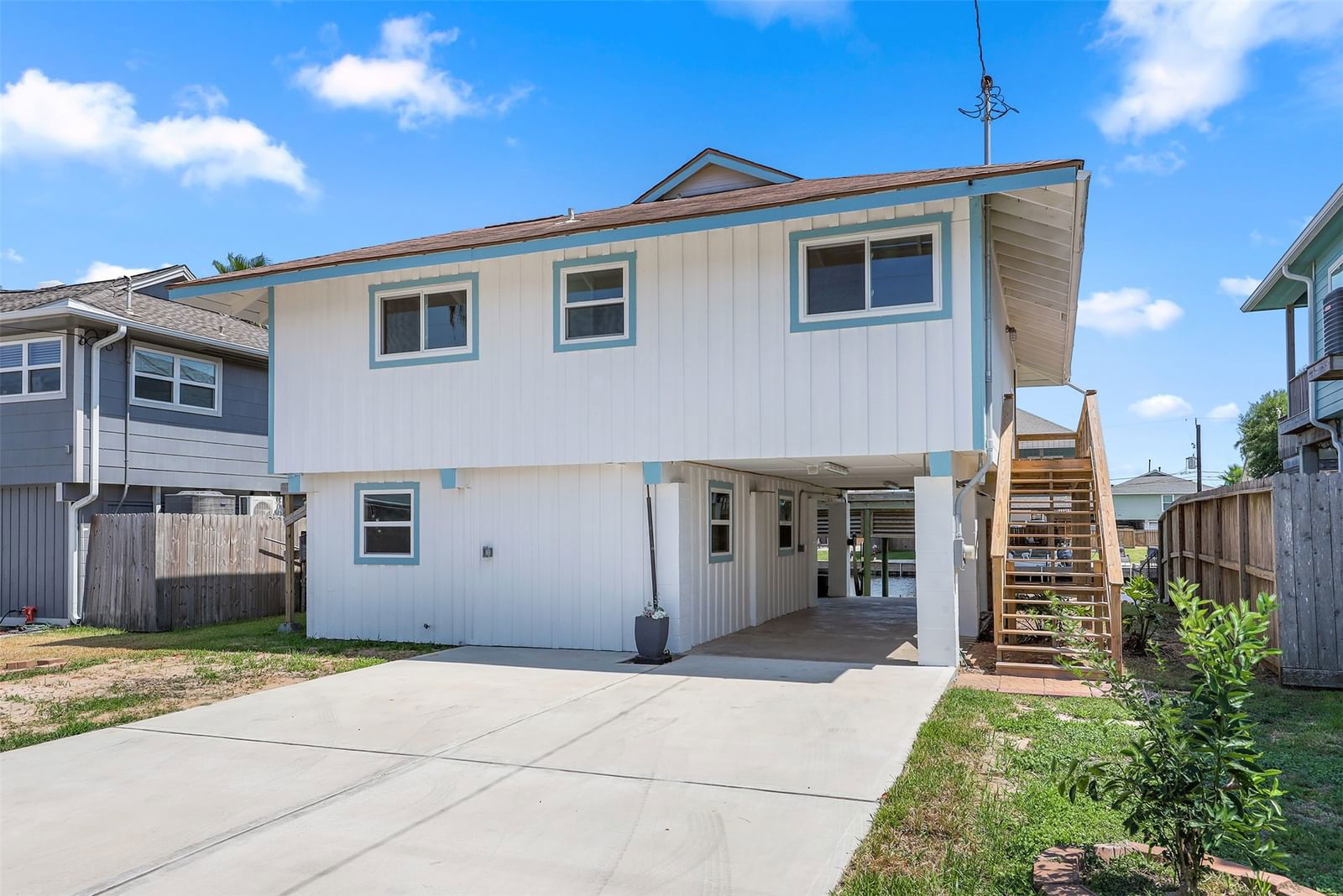 Real estate property located at 697 Warsaw, Galveston, Bayou Vista, TX, US