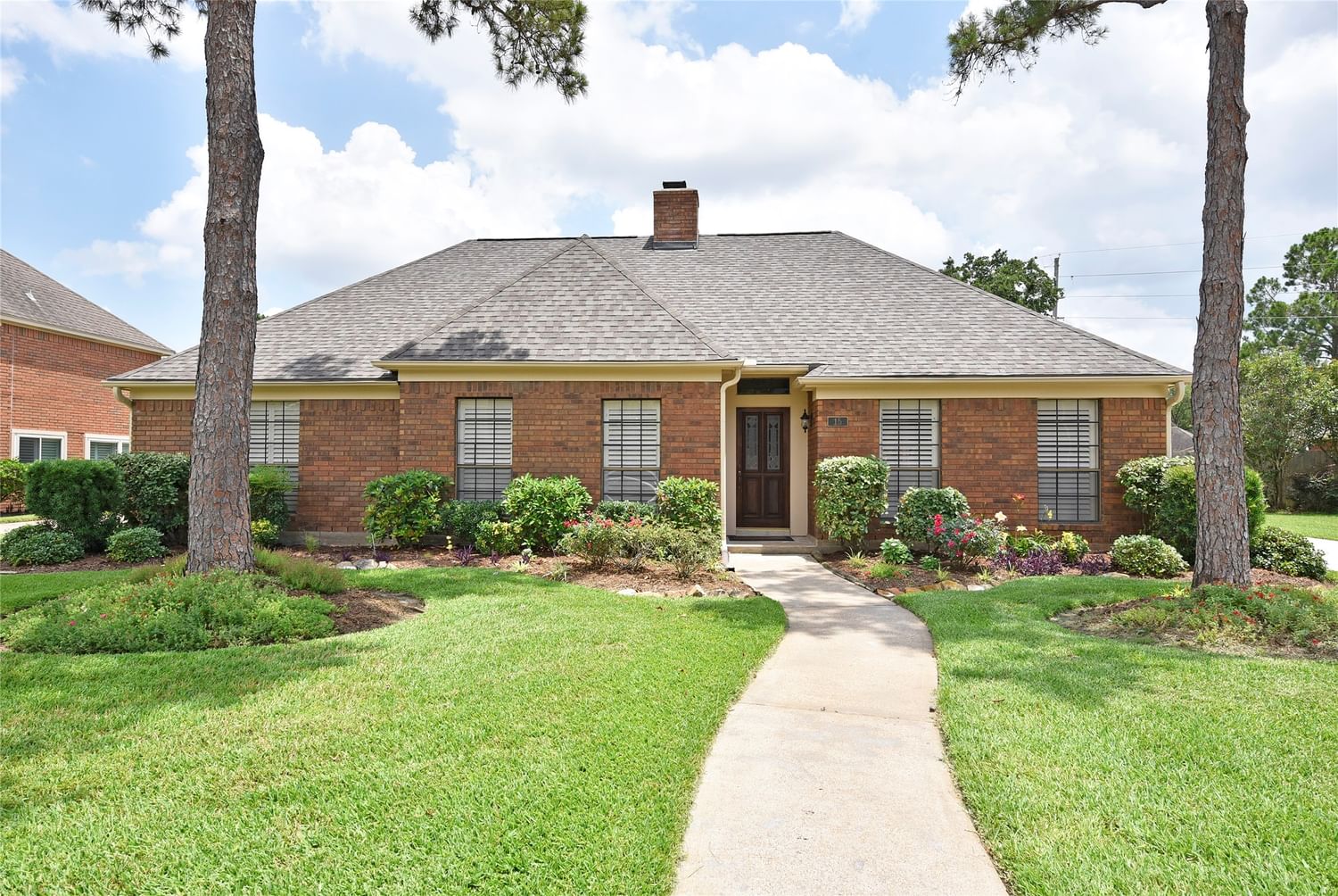 Real estate property located at 15 Dartmoor, Fort Bend, Sweetwater Sec 12, Sugar Land, TX, US