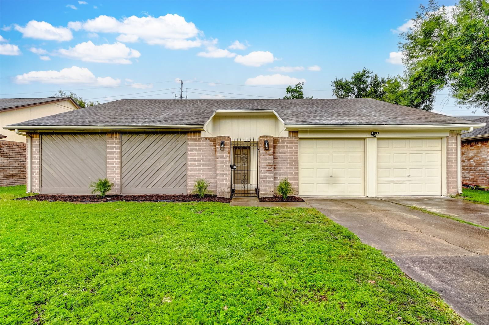 Real estate property located at 3407 Honey Creek, Harris, Forestview Sec 01, Houston, TX, US