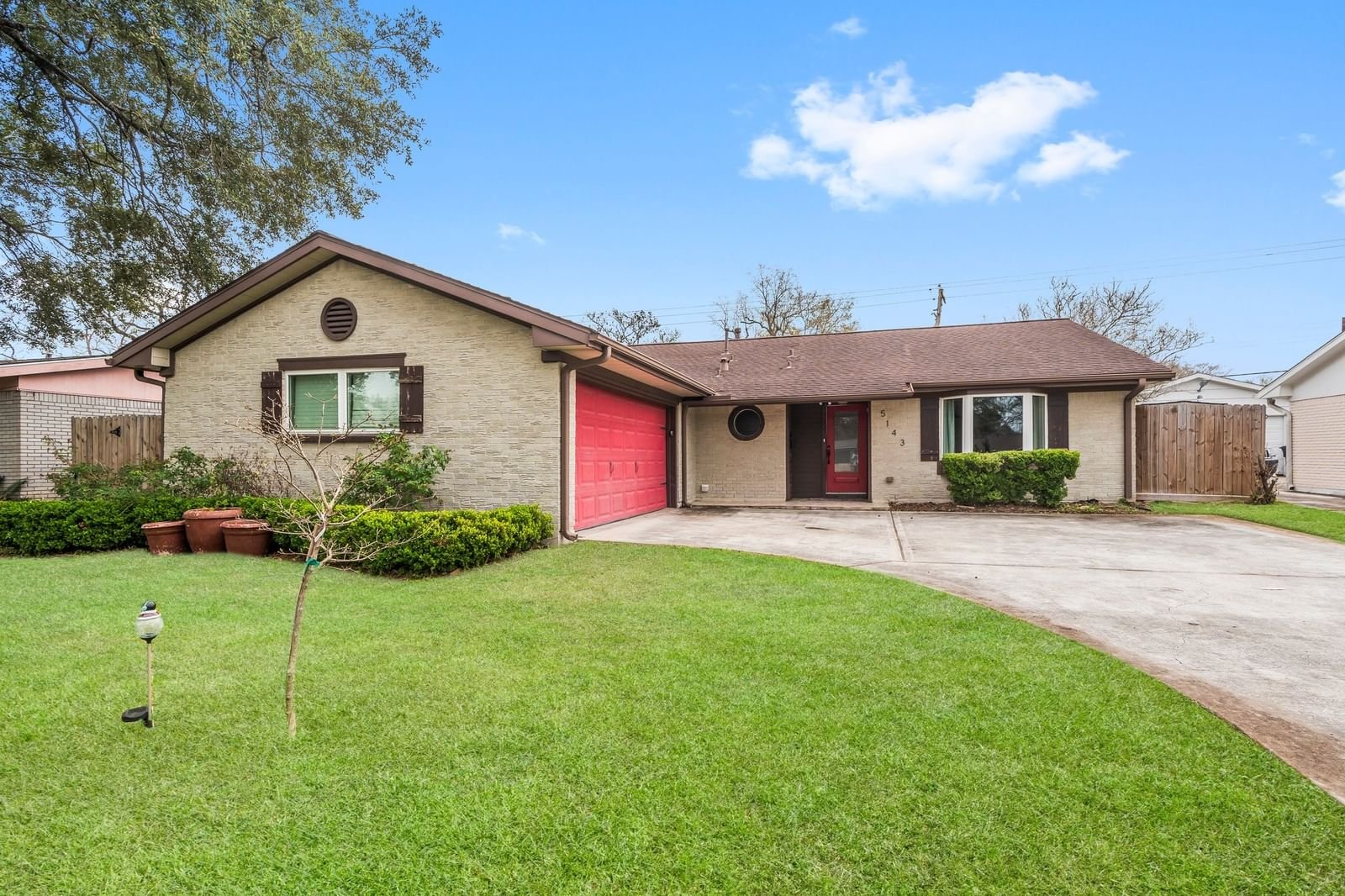 Real estate property located at 5143 Bellfort, Harris, Westbury Sec 01, Houston, TX, US