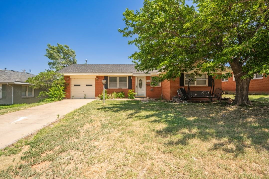 Real estate property located at 702 Missouri, Hutchinson, Pearson, Borger, TX, US