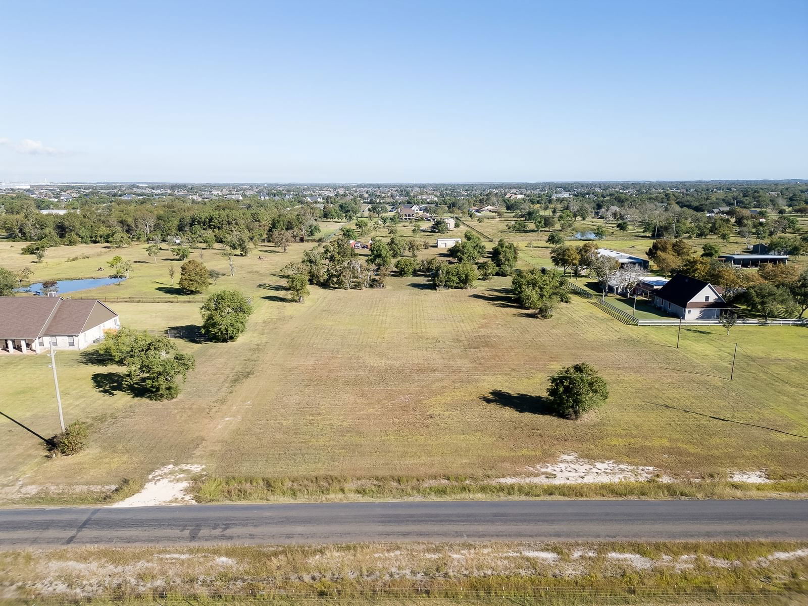 Real estate property located at 0 Lawrence, Chambers, Cotton Lake Estate, Baytown, TX, US