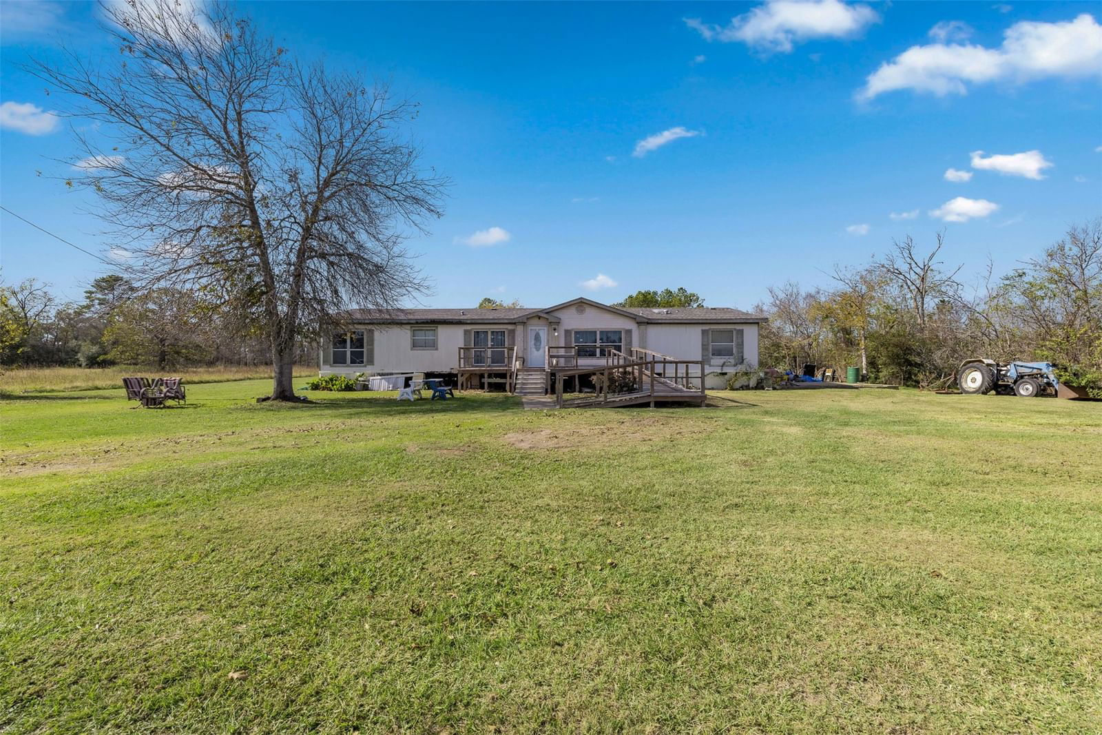 Real estate property located at 17 Wood Farm, Walker, N/A, Huntsville, TX, US