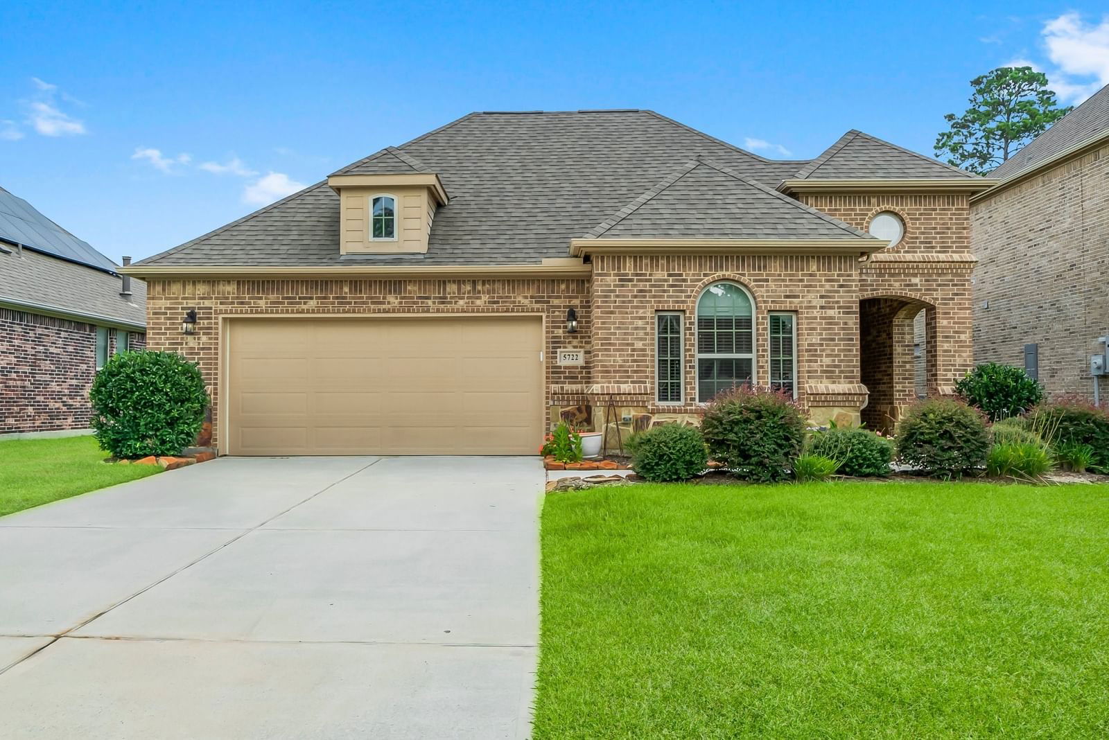 Real estate property located at 5722 Lakeside Villas, Montgomery, Villas At White Oak Ranch 01, Conroe, TX, US