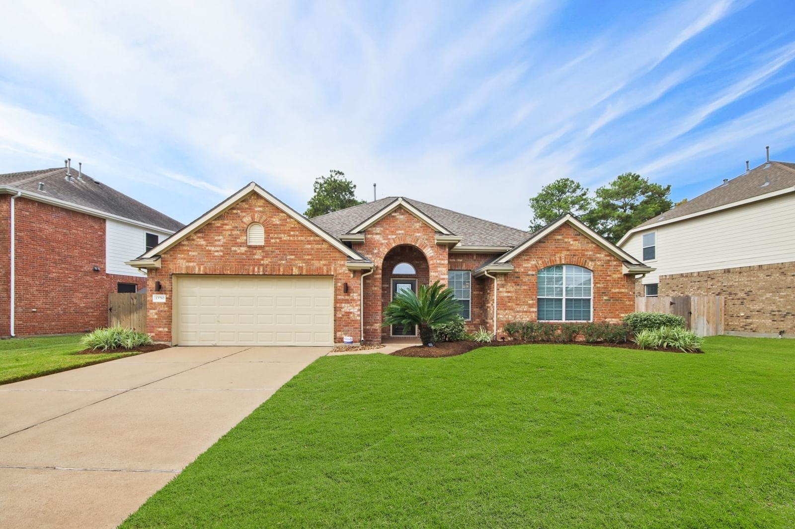 Real estate property located at 13703 Lake Vista, Harris, Villages/Northpointesec 09, Tomball, TX, US