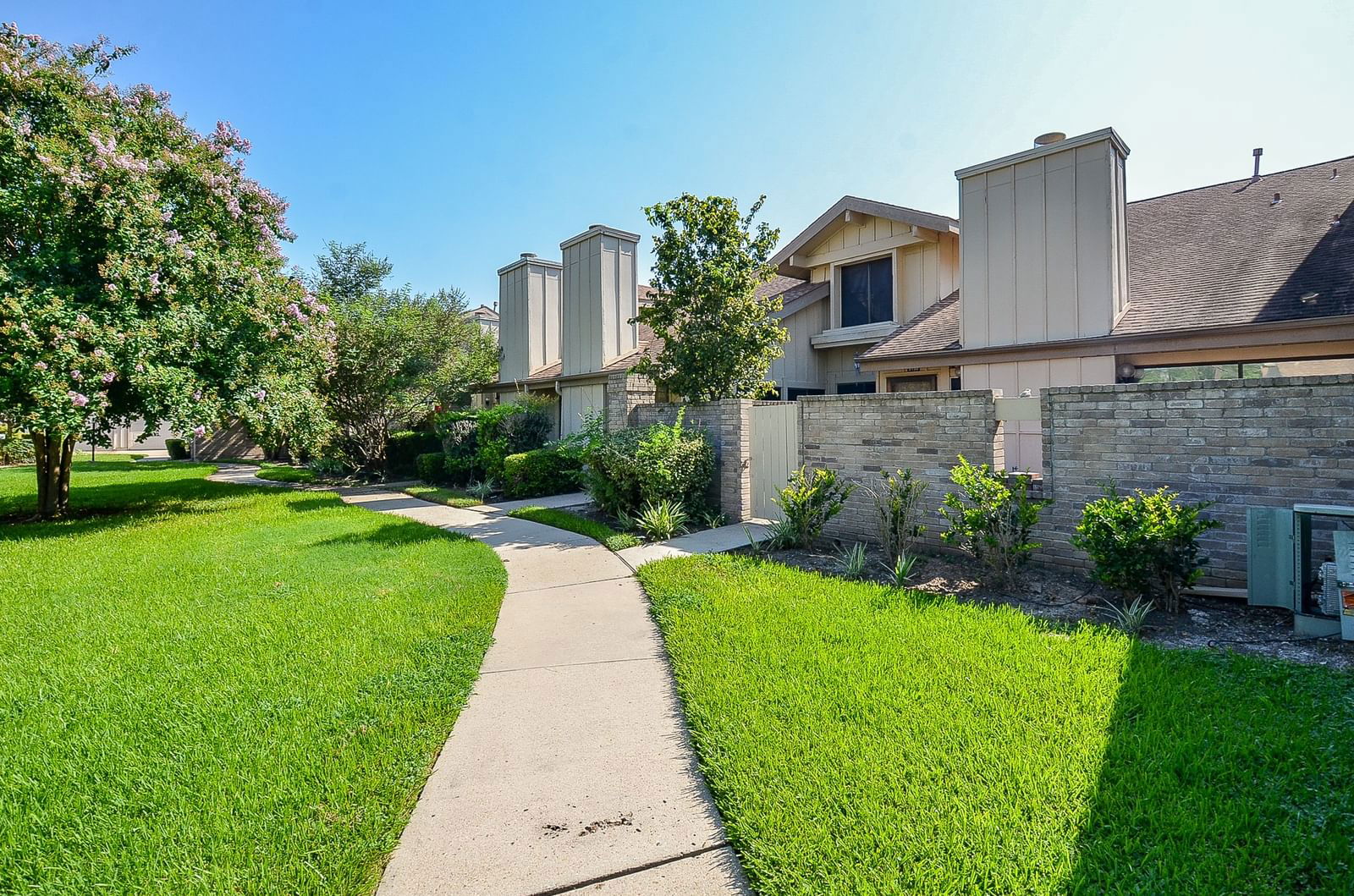 Real estate property located at 3130 Windchase #436, Harris, Westwind T/H Sec 03, Houston, TX, US