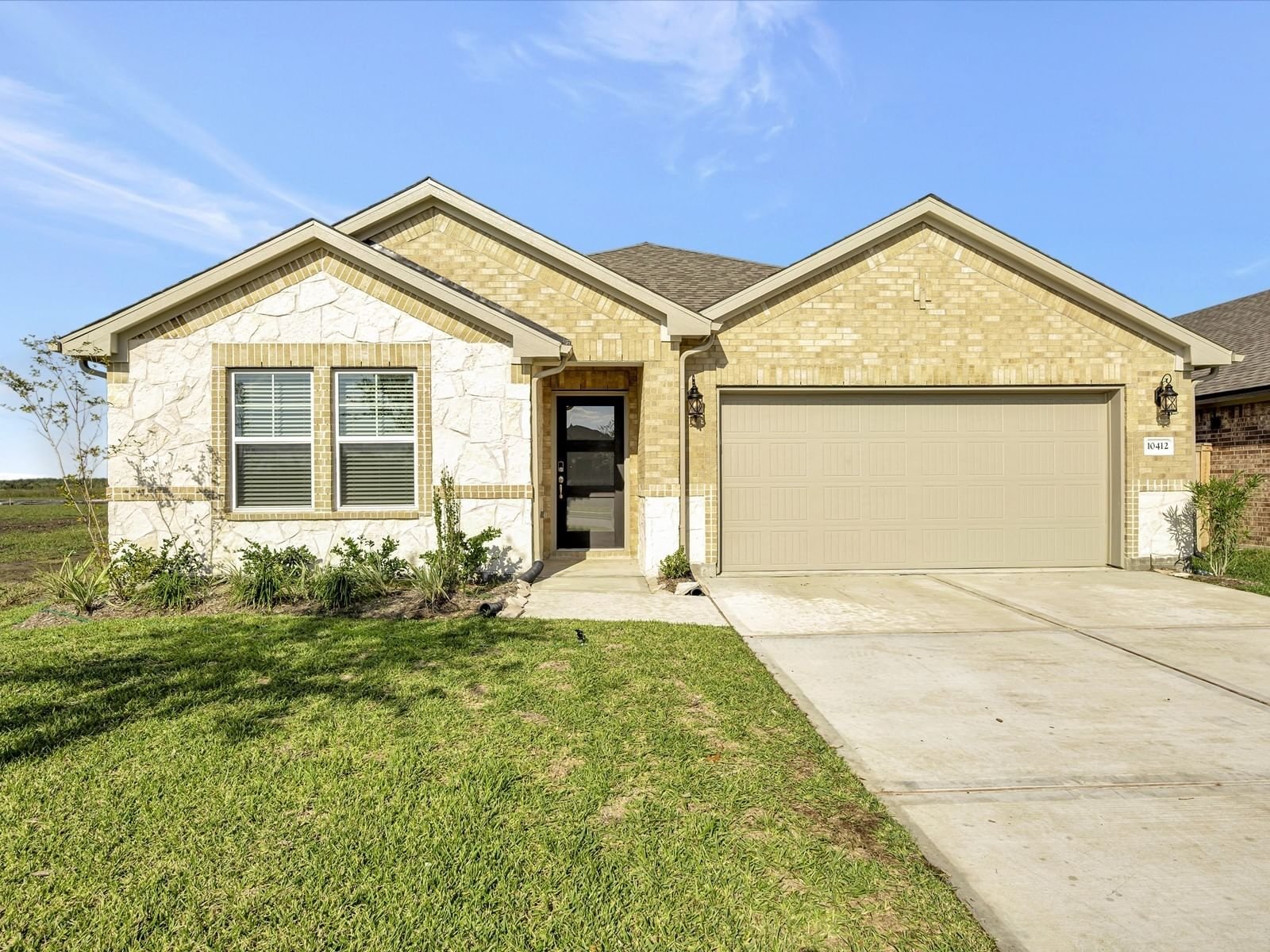 Real estate property located at 10412 Discovery, Galveston, Central Park Square, Texas City, TX, US