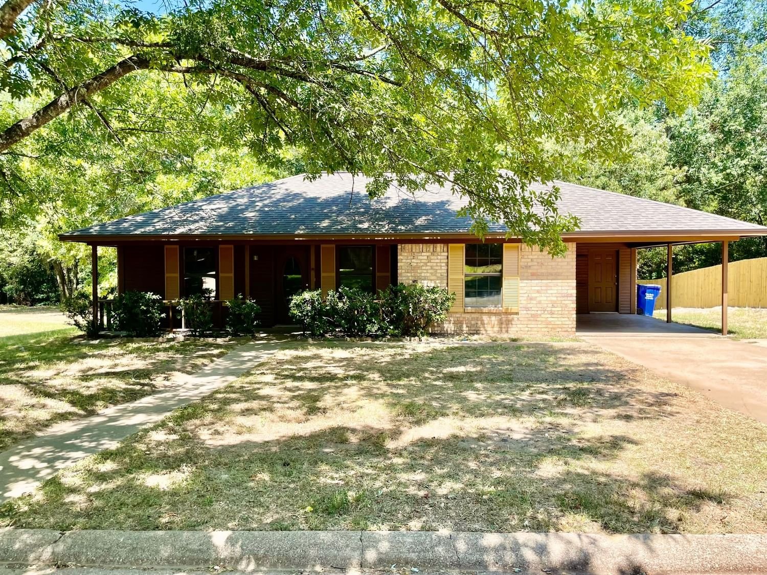 Real estate property located at 232 Woodland, Houston, NONE, Crockett, TX, US