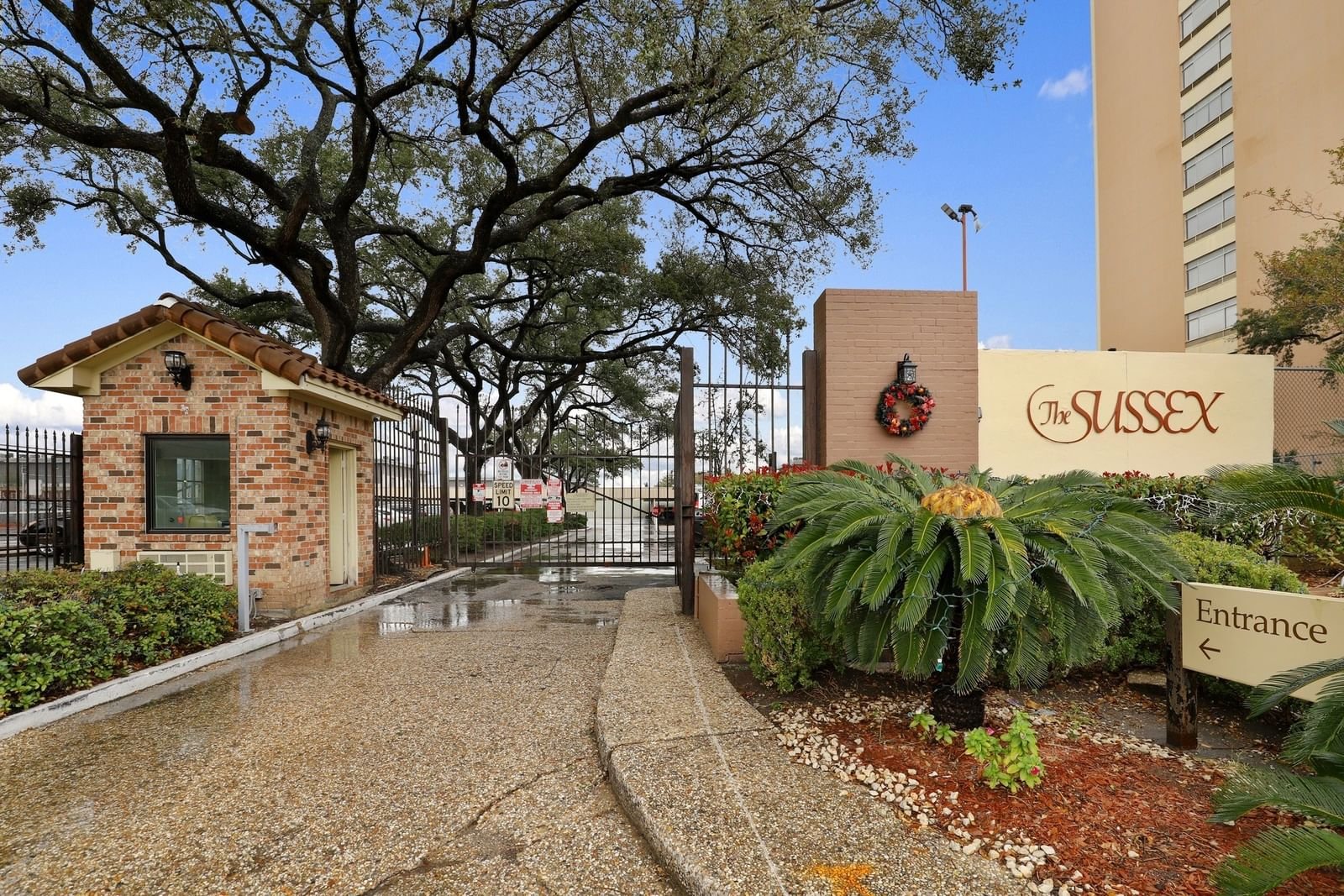 Real estate property located at 7510 Hornwood #1403, Harris, Sussex Condo The, Houston, TX, US