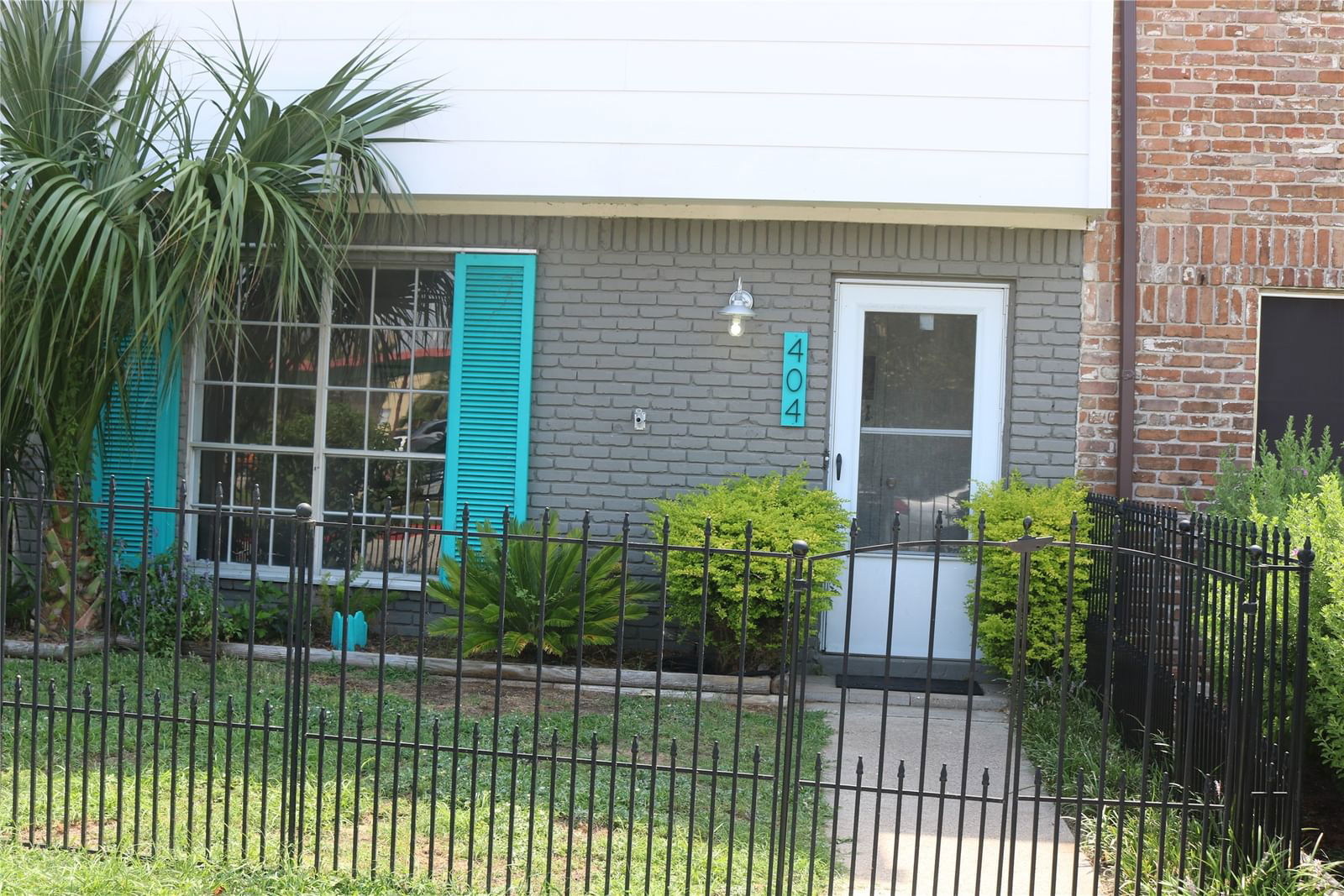 Real estate property located at 404 1st, Galveston, San Marino Twnhms, Galveston, TX, US