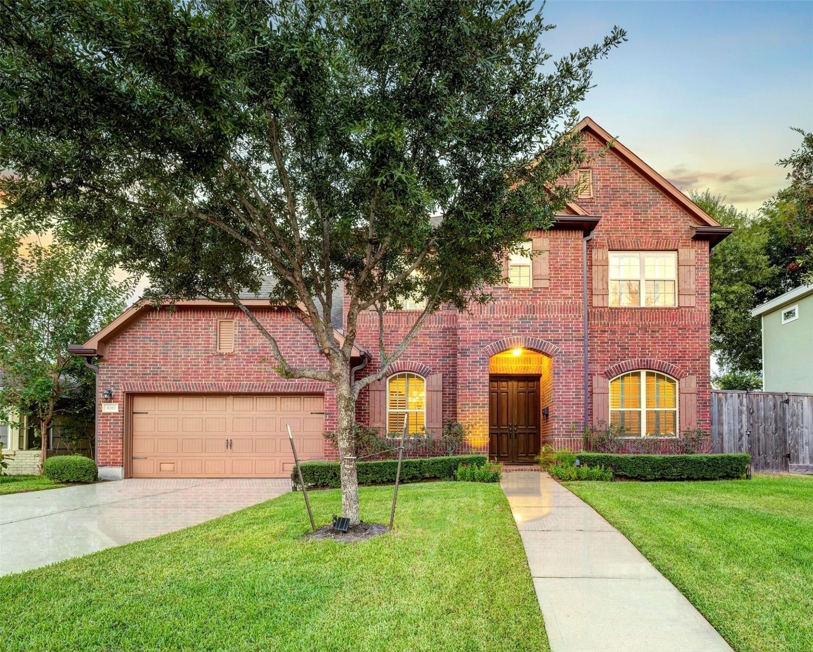 Real estate property located at 8203 Lorrie, Harris, Houston, TX, US