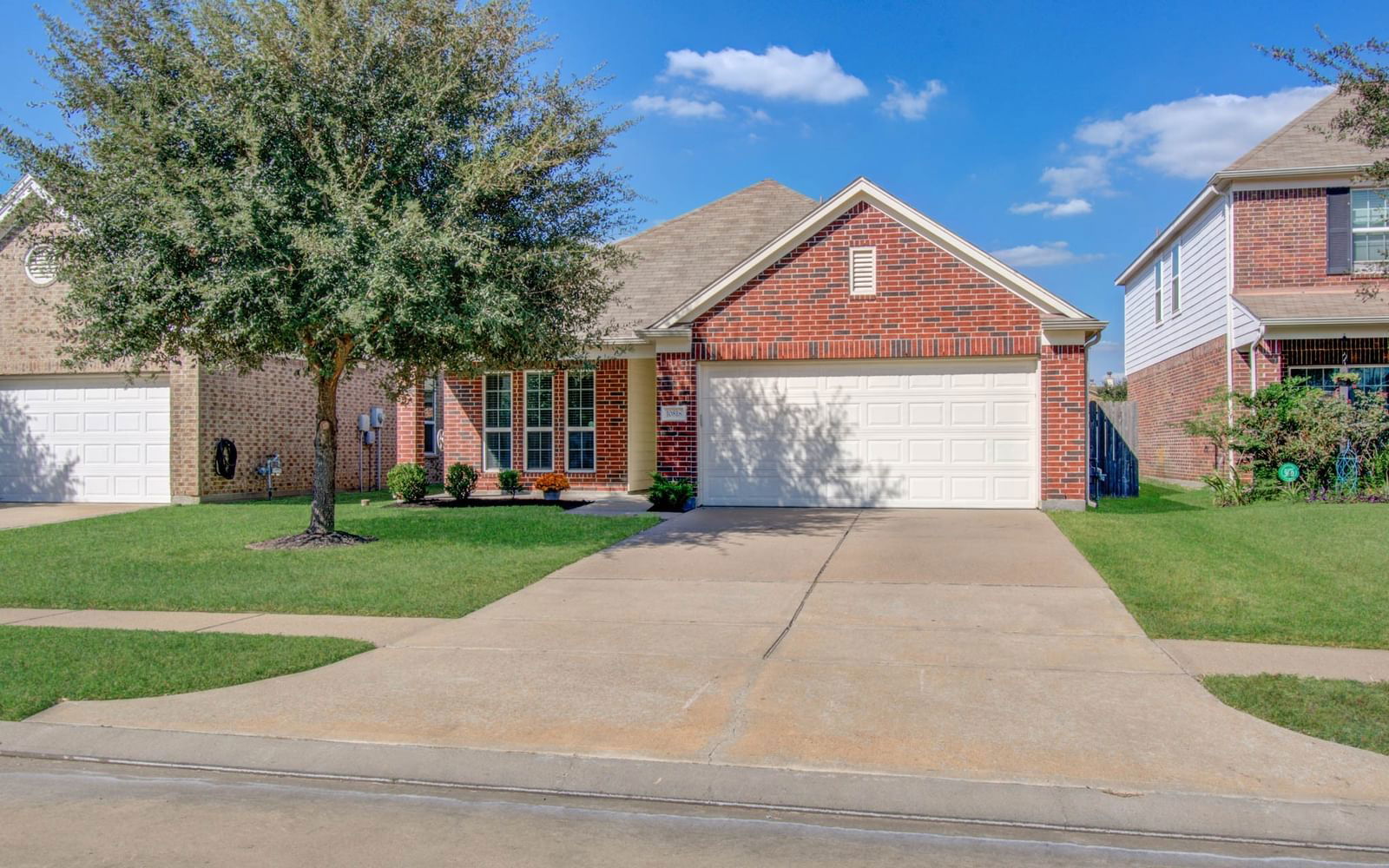 Real estate property located at 10818 Chestnut Path, Harris, Ashford Grove, Tomball, TX, US