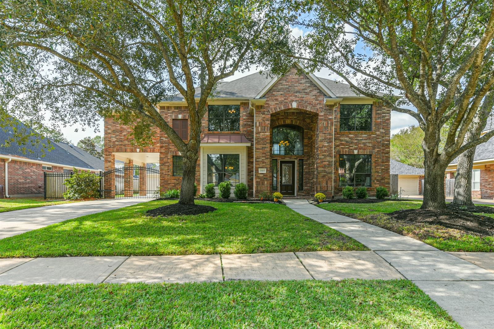 Real estate property located at 13507 Greenwood Manor, Harris, Coles Crossing, Cypress, TX, US