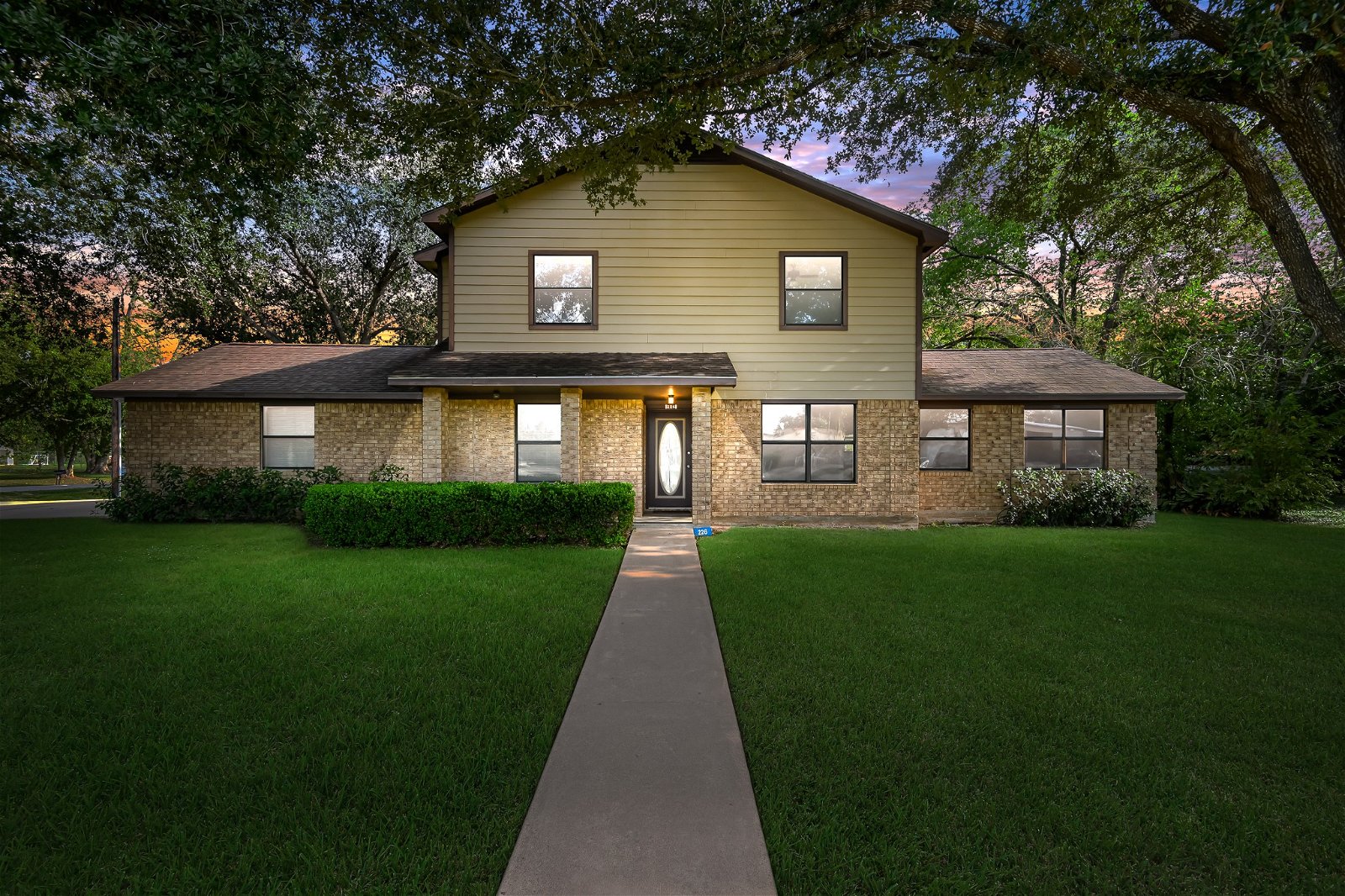 Real estate property located at 226 Birch, Austin, Harry Add, Wallis, TX, US