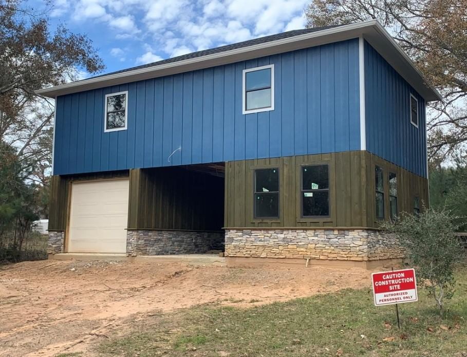 Real estate property located at 9 Holly, Walker, Huntsville, TX, US