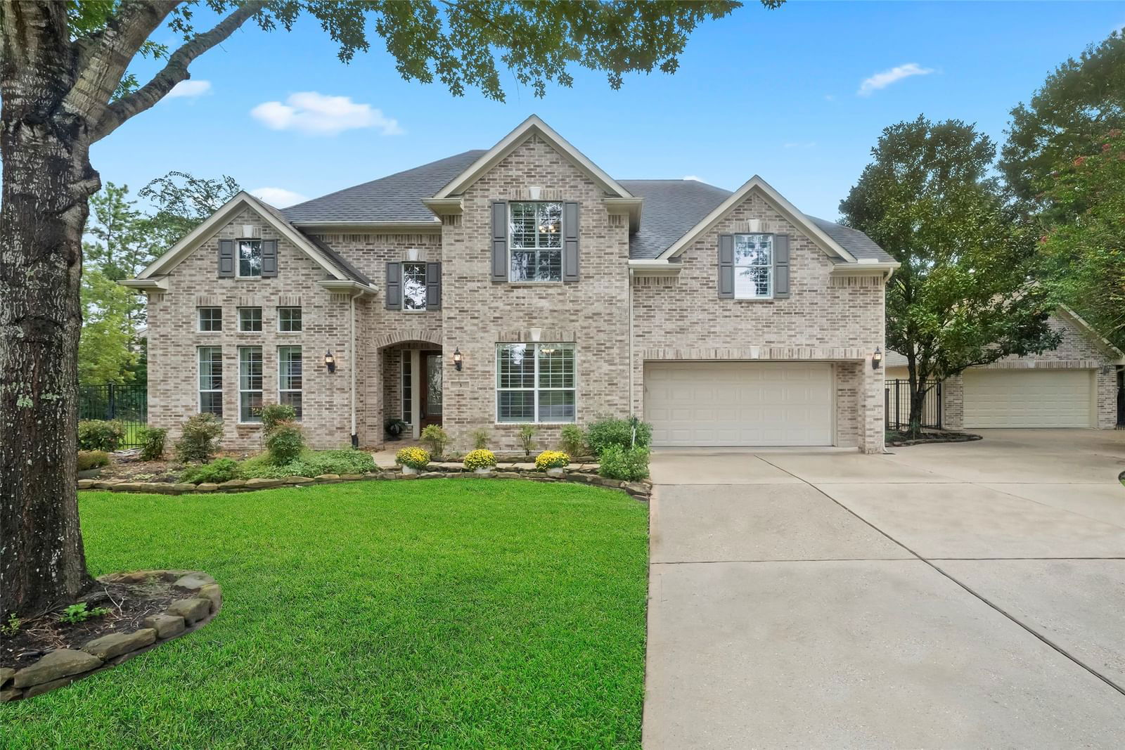 Real estate property located at 3 Sagestone, Montgomery, Silverstone 01, Conroe, TX, US