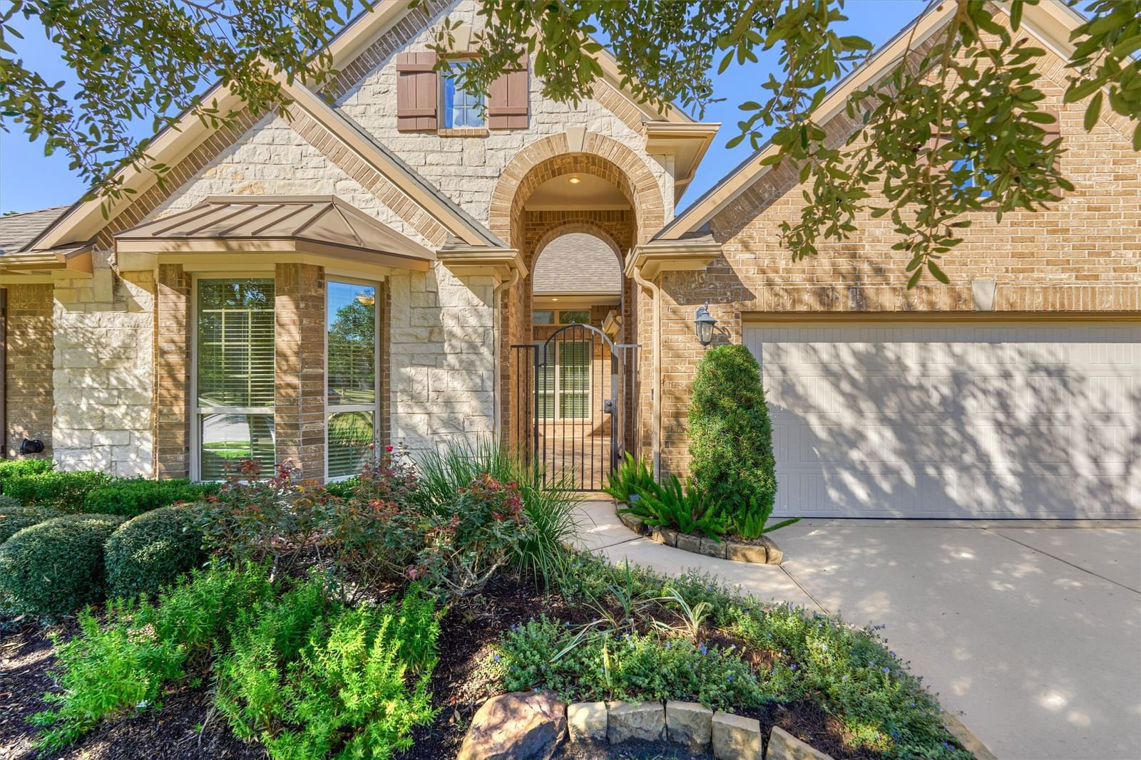 Real estate property located at 22809 Windward, Montgomery, Woodridge Forest, Porter, TX, US