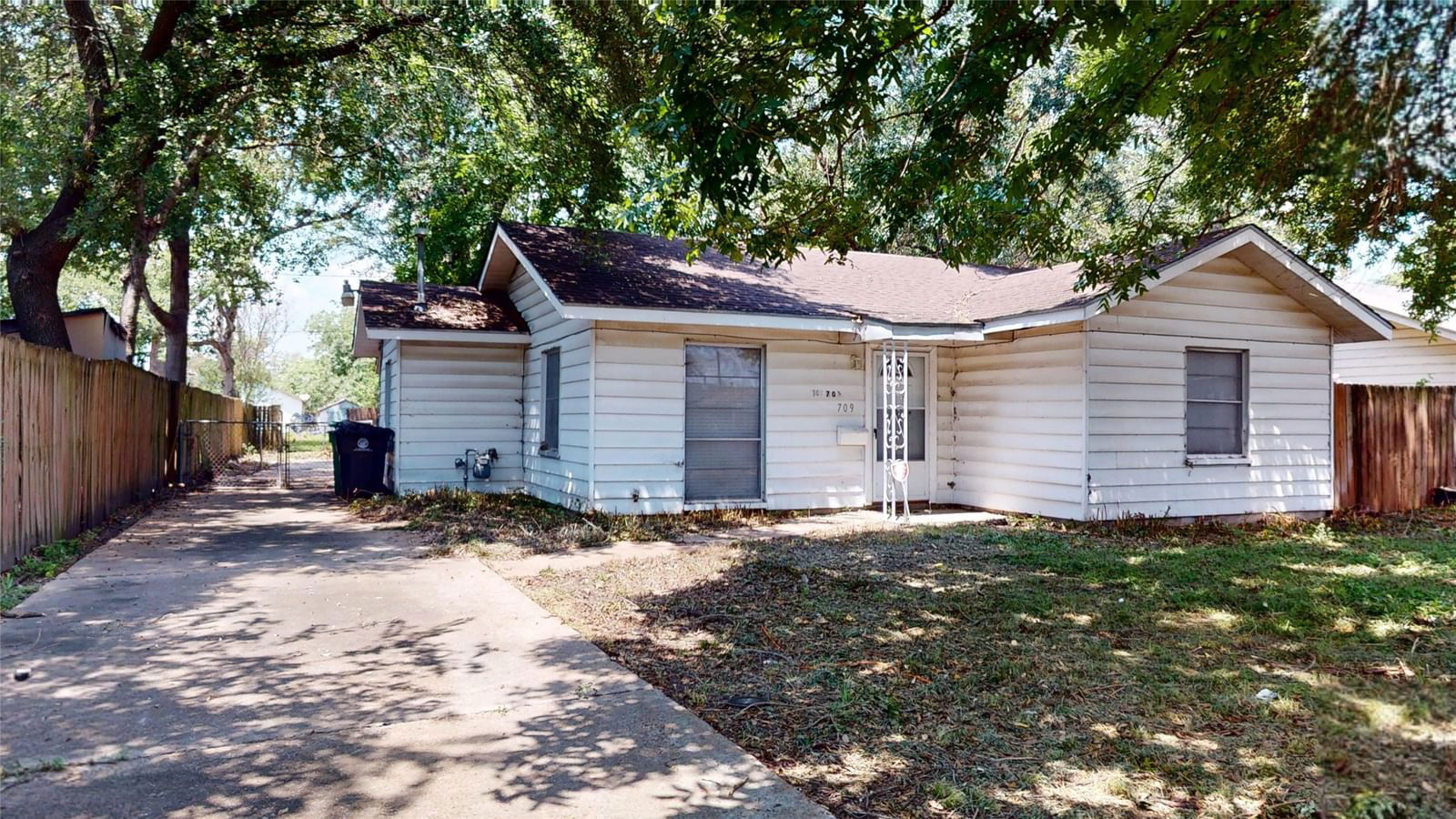 Real estate property located at 709 Befaye, Harris, Helms Estates Ext, Houston, TX, US