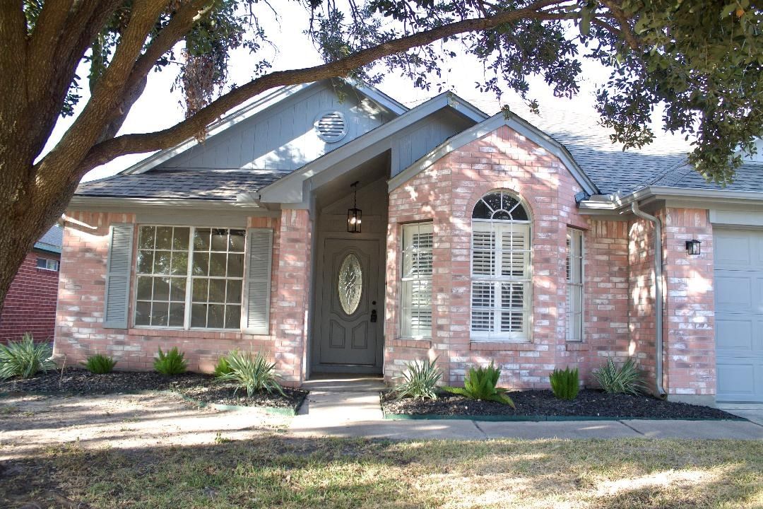 Real estate property located at 19338 Larissa, Harris, Strathmore Sec 01, Katy, TX, US