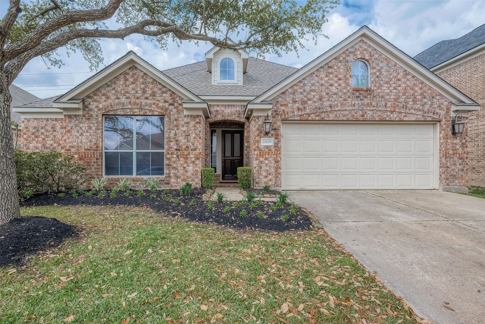 Real estate property located at 15019 By The Lake, Harris, VILLAGES OF CYPRESS LAKES, Cypress, TX, US