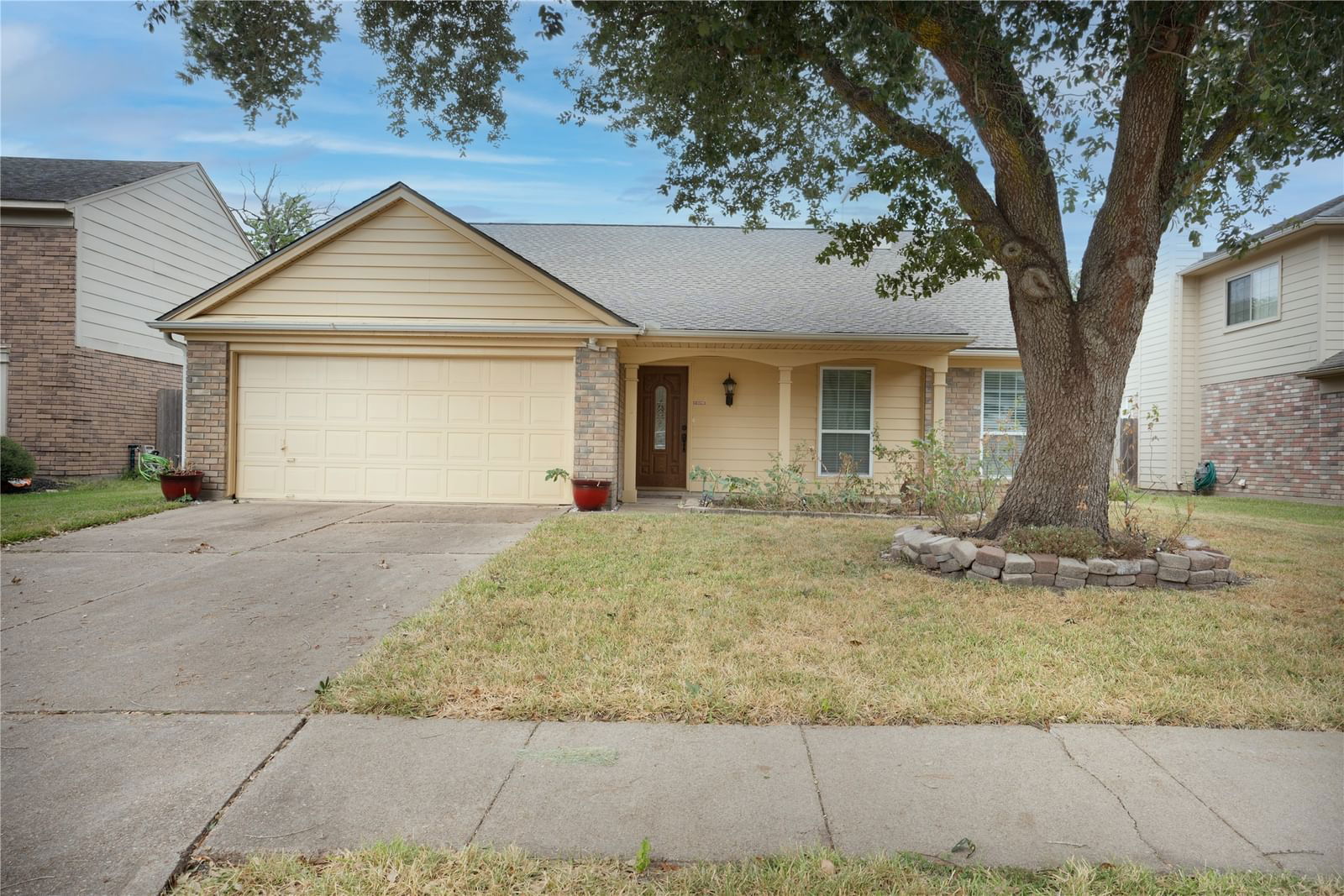 Real estate property located at 21202 Park Run, Harris, Memorial Pkwy Sec 13, Katy, TX, US