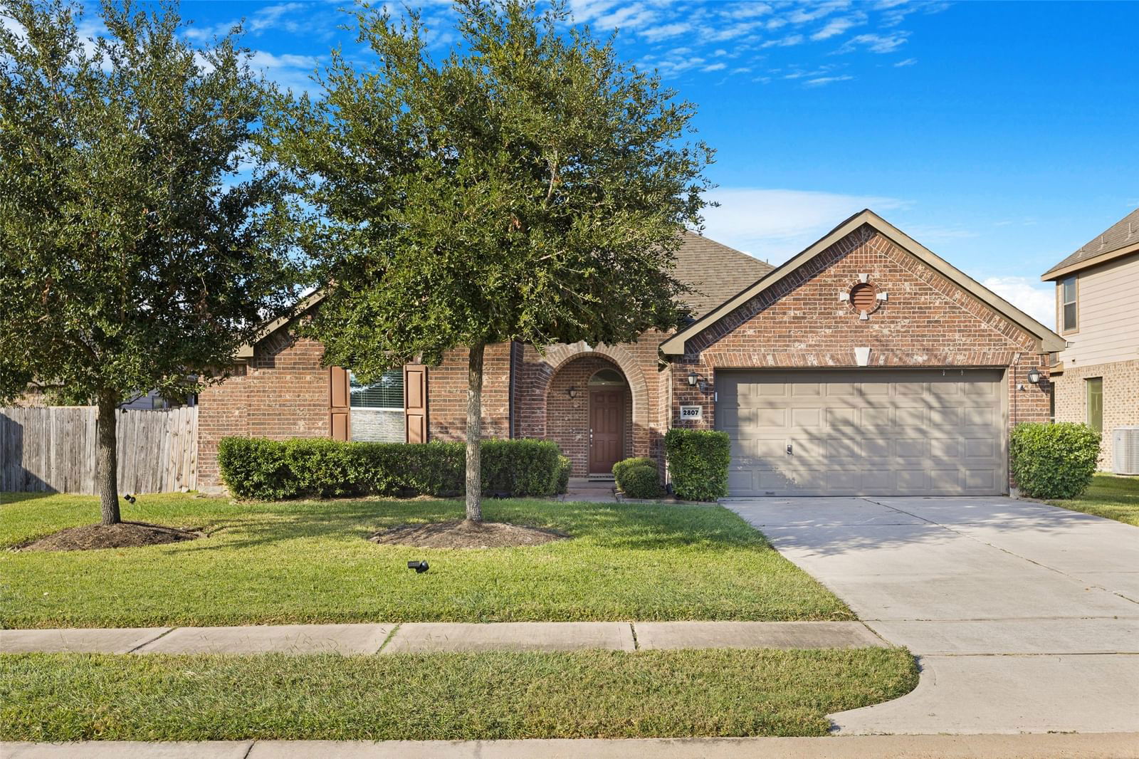 Real estate property located at 2807 Trailblazer, Brazoria, Southfork Sec 6b, Manvel, TX, US