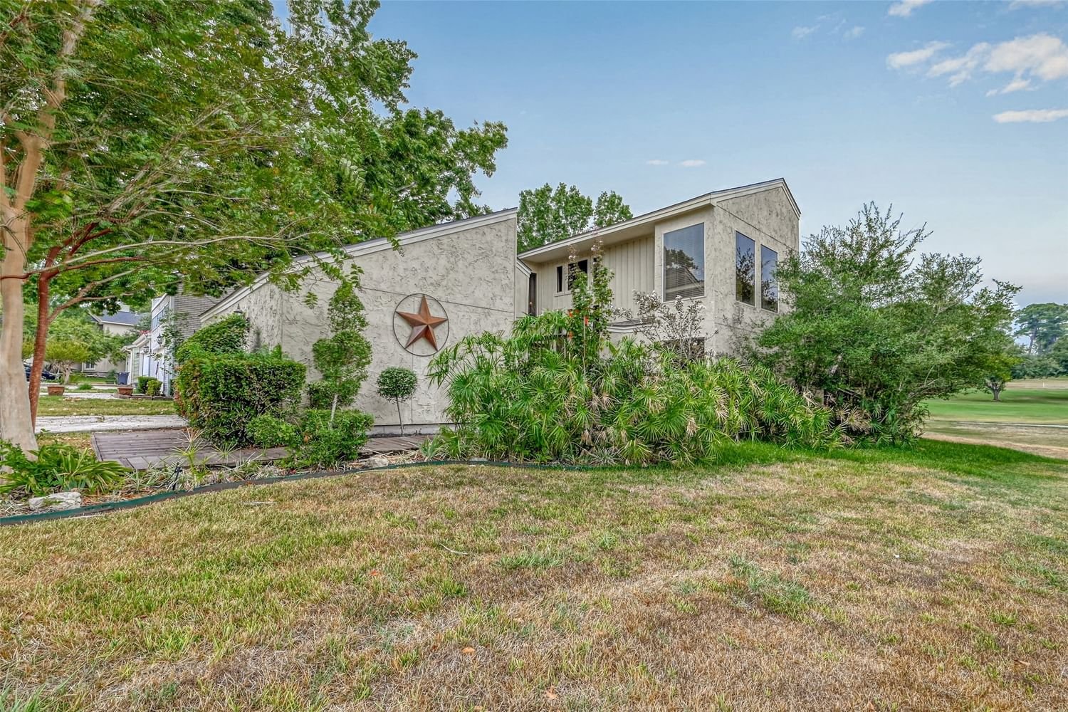 Real estate property located at 17 Waters Edge, Montgomery, Montgomery, TX, US