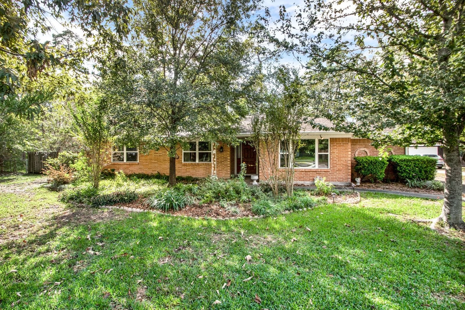 Real estate property located at 12011 Cottonwood, Harris, Tall Pines U/R, Cypress, TX, US