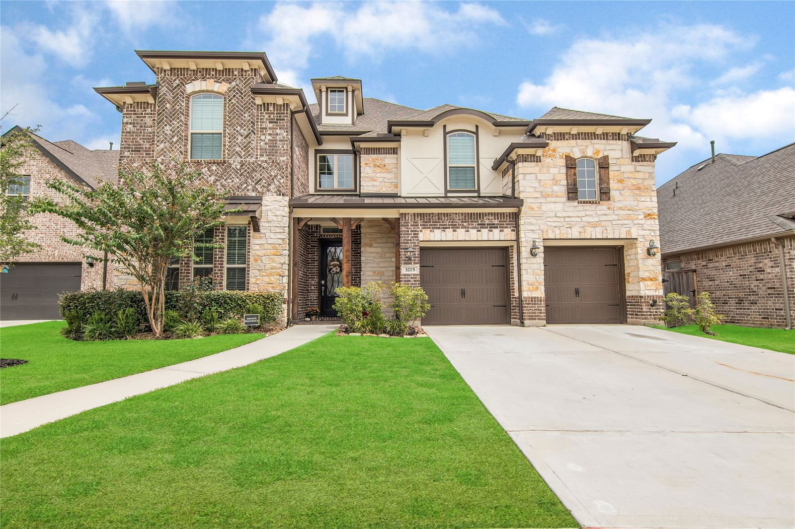 Real estate property located at 3215 Bellwick Chase, Harris, Royal Brook/Kingwood, Porter, TX, US