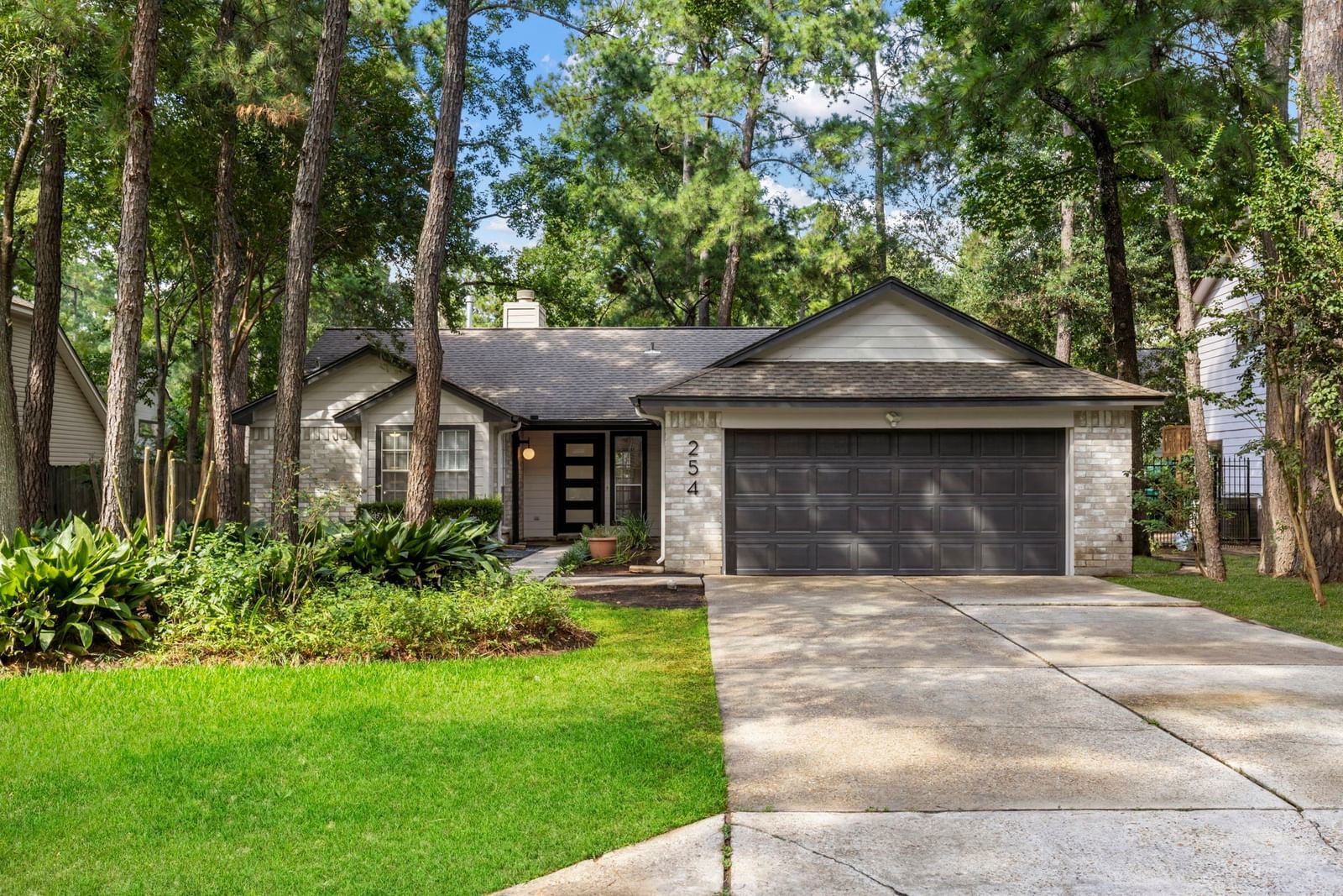 Real estate property located at 254 Pathfinders, Montgomery, Wdlnds Village Cochrans Cr 01, The Woodlands, TX, US