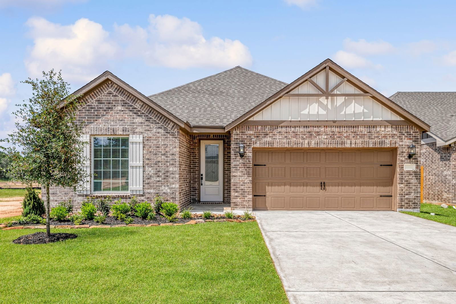 Real estate property located at 15679 Honey Cove, Montgomery, Sweetwater Ridge, Conroe, TX, US