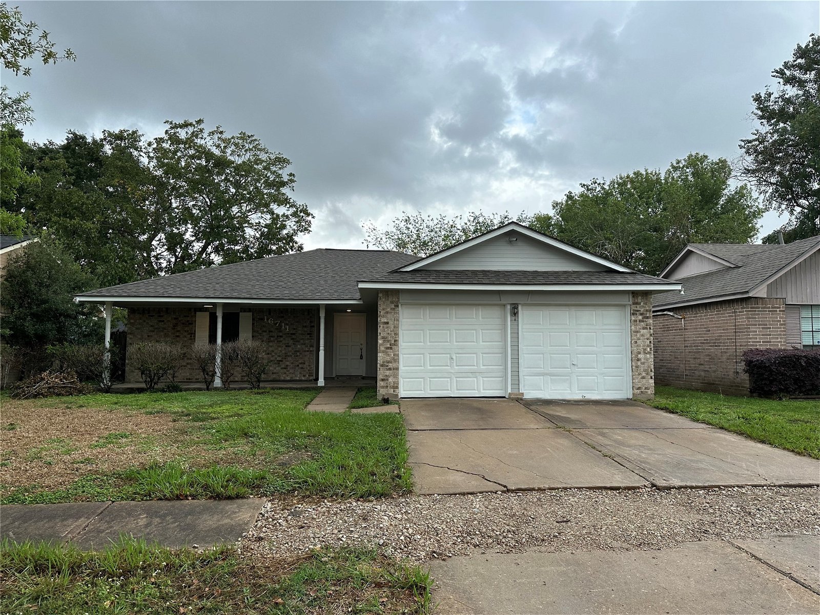Real estate property located at 16711 Benchmark, Fort Bend, Benchmark Sec 1, Houston, TX, US