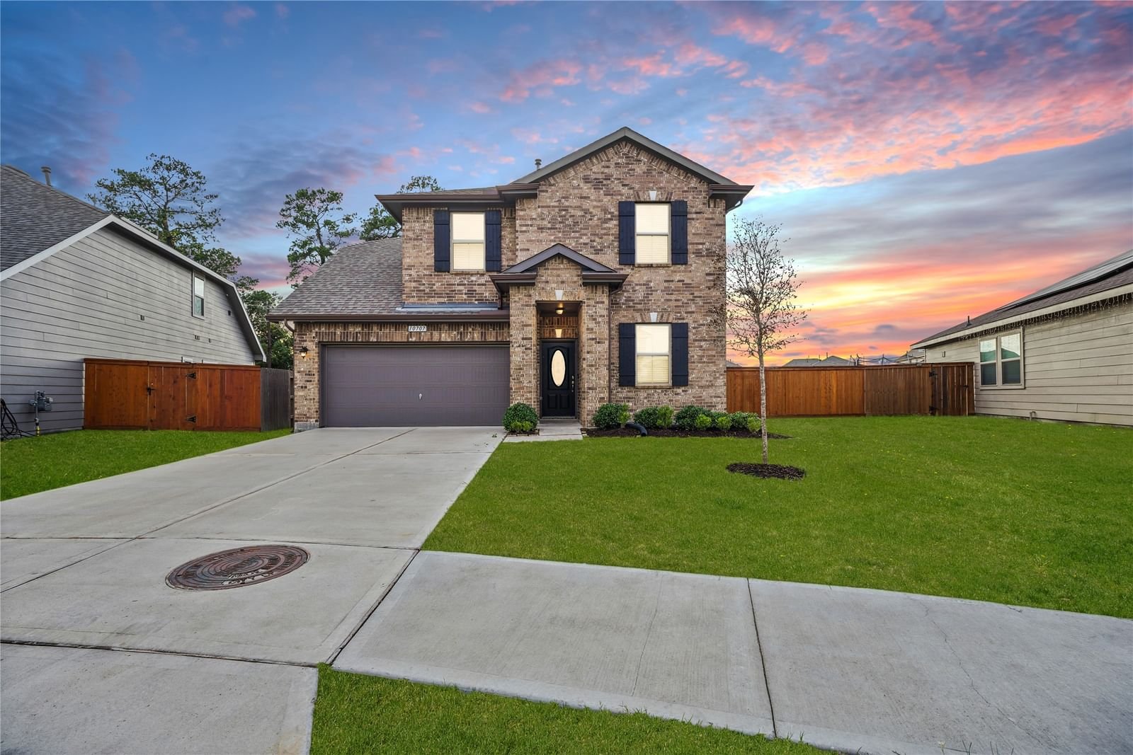Real estate property located at 10707 Nyla Spring, Harris, Towne Park Village, Houston, TX, US