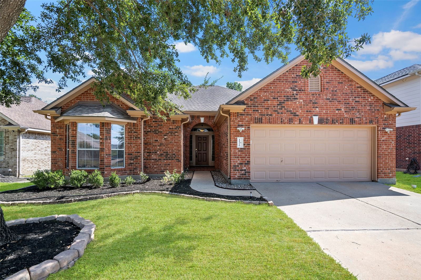 Real estate property located at 12318 Brentleywood, Harris, Linnfield, Houston, TX, US