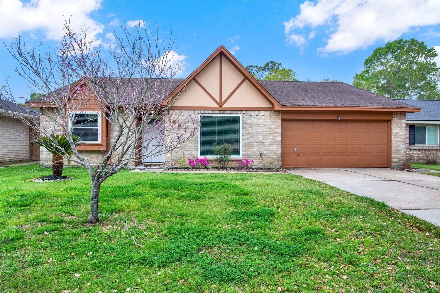 Real estate property located at 16810 Blackhawk, Harris, Forest Bend Sec 06, Friendswood, TX, US