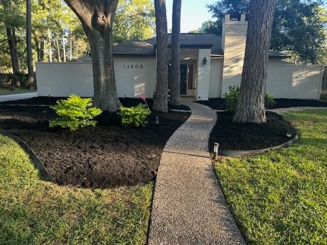Real estate property located at 11606 Normont, Harris, Lakewood Forest Sec 01, Houston, TX, US