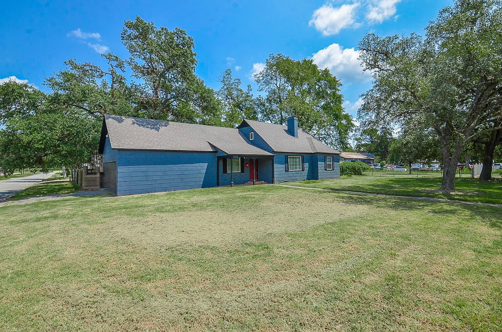 Real estate property located at 1206 13th, Waller, Hempstead, Hempstead, TX, US