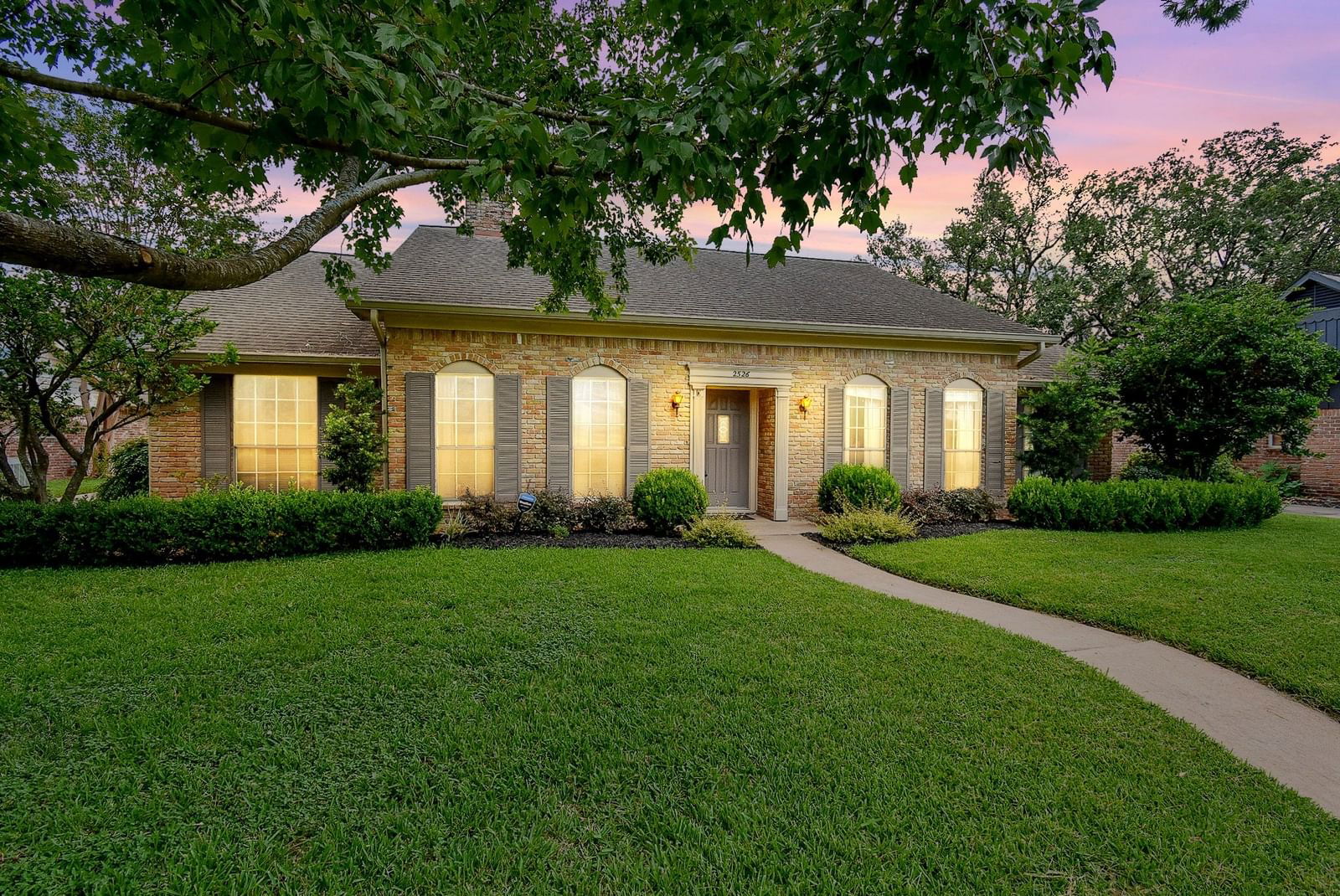 Real estate property located at 2526 Moss Hill, Harris, Spring Shadows Sec 02, Houston, TX, US