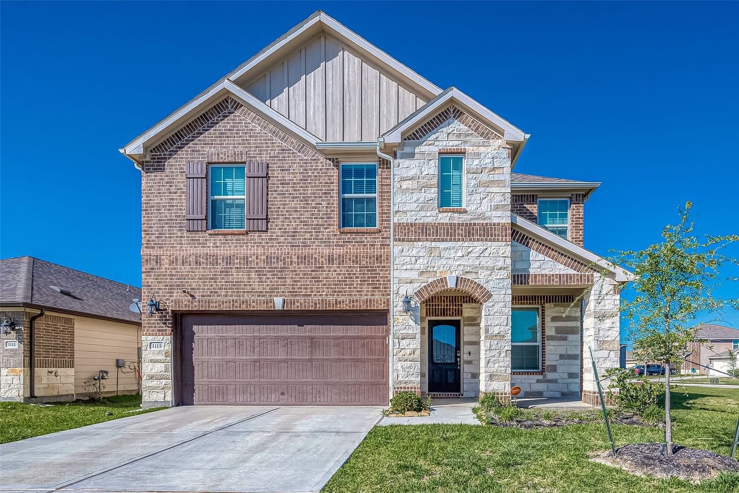 Real estate property located at 1115 Cloverdale, Fort Bend, Glendale Lakes, Rosharon, TX, US